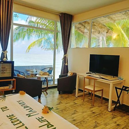 Island Life Maldives Retreat & Spa Magoodhoo 외부 사진