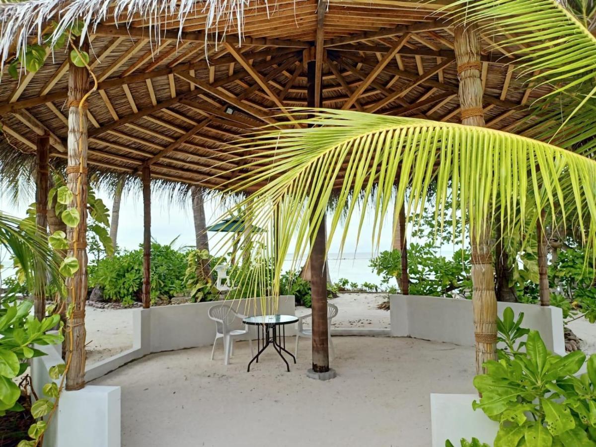 Island Life Maldives Retreat & Spa Magoodhoo 외부 사진