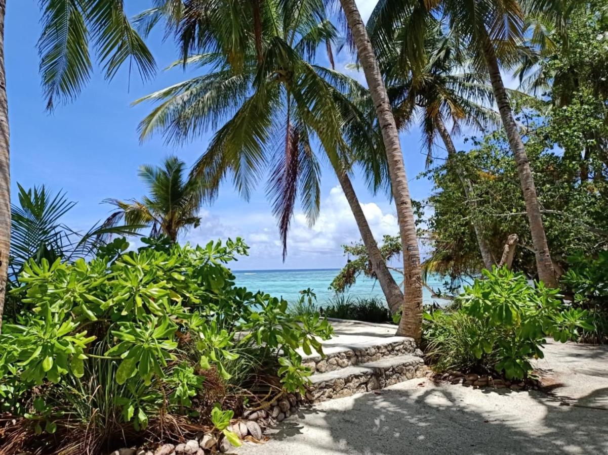 Island Life Maldives Retreat & Spa Magoodhoo 외부 사진